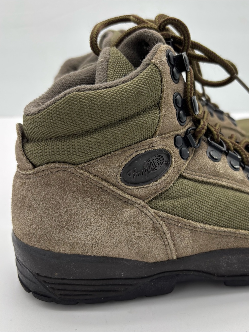 Vasque Alpha Hiking Boots - Picture 2 of 10